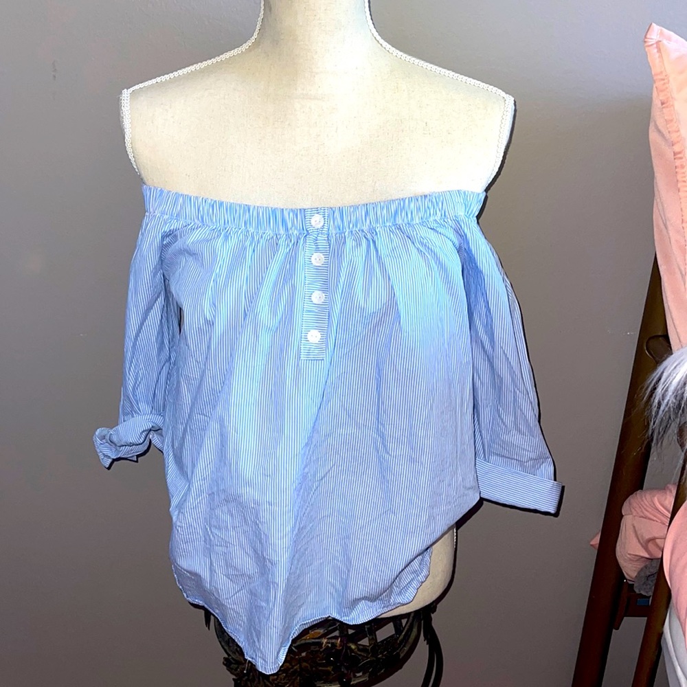 Strapless Long Sleeve Shirt